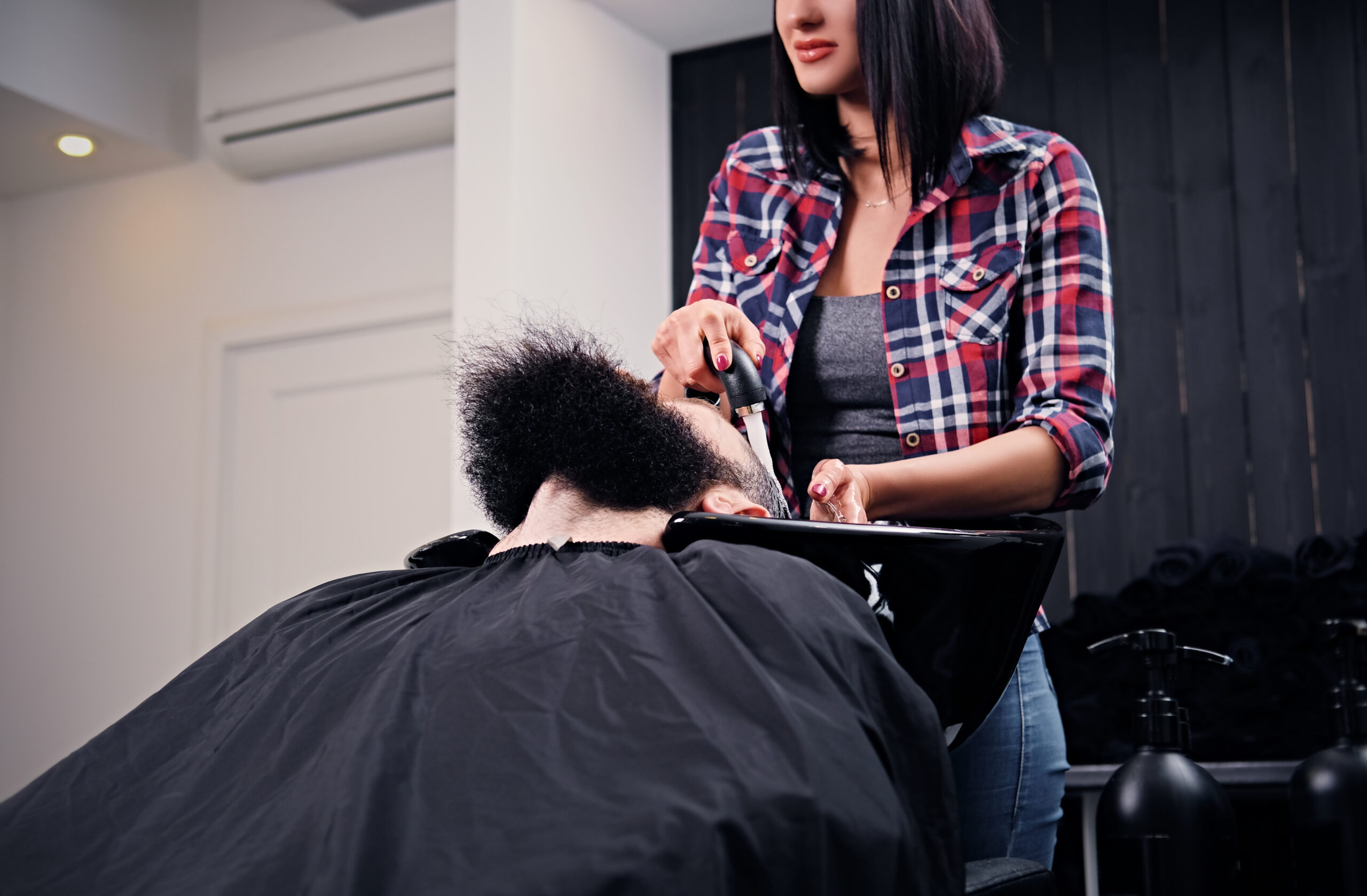 Hair and beauty salon card reader in West Wales